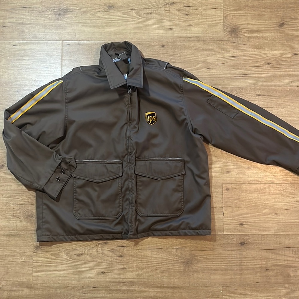 UPS Uniform Jacket Brown Reflective Waterproof XL 46-48